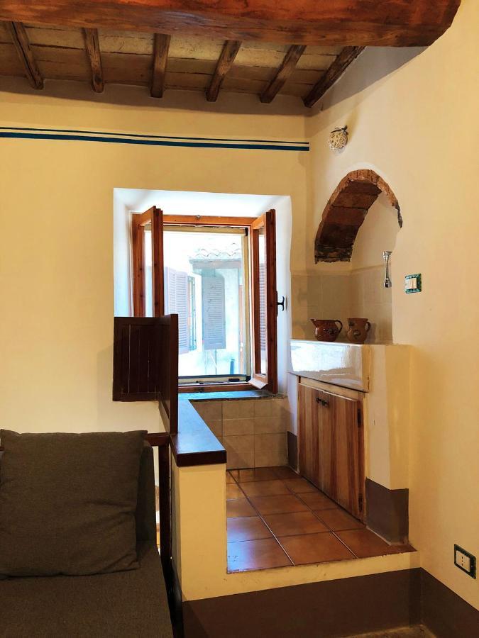 Le Casette Di Civitella- La Casa Di Rolando E Gina Apartment Civitella Del Lago Exterior foto